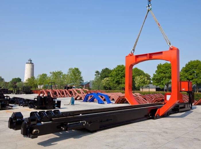 Aerial bundle extractor